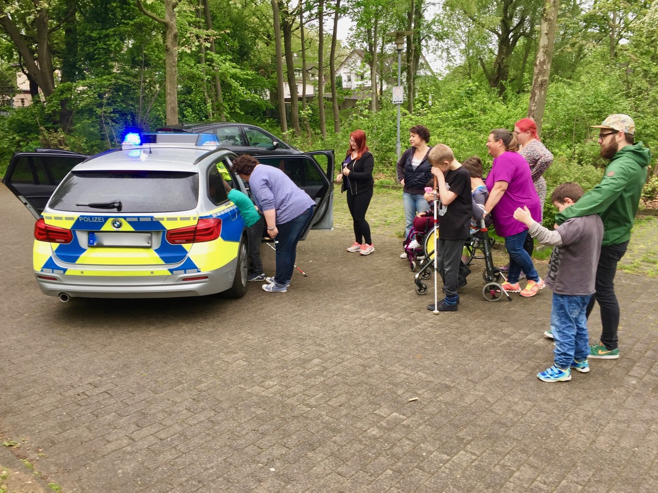 Die Verkehrspolizei besucht unsere Klasse U/M